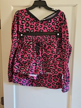 Women's Long-Sleeve Pink Leopard Print Pajama Set